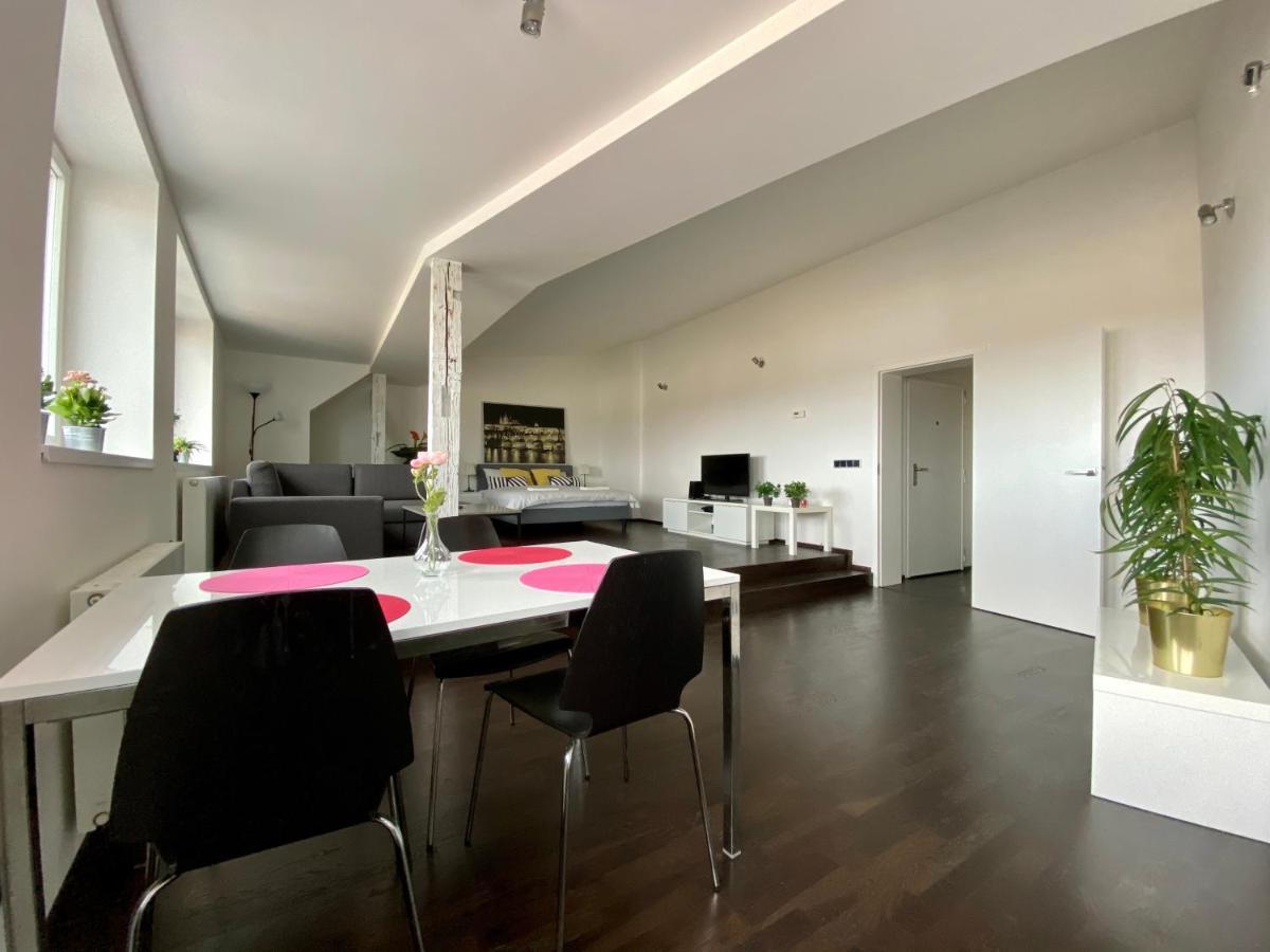 Prague Castle View Apartment Екстериор снимка