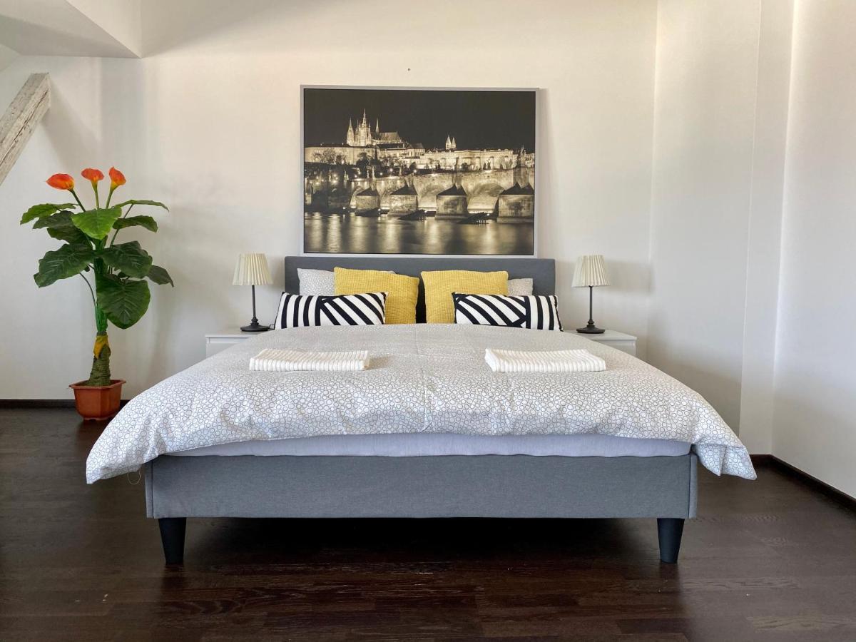 Prague Castle View Apartment Екстериор снимка